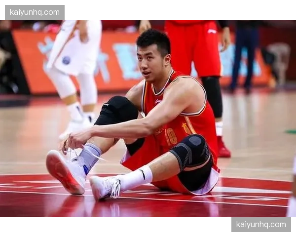 北控邹雨宸3分5篮板 内线支柱低迷影响攻防控场